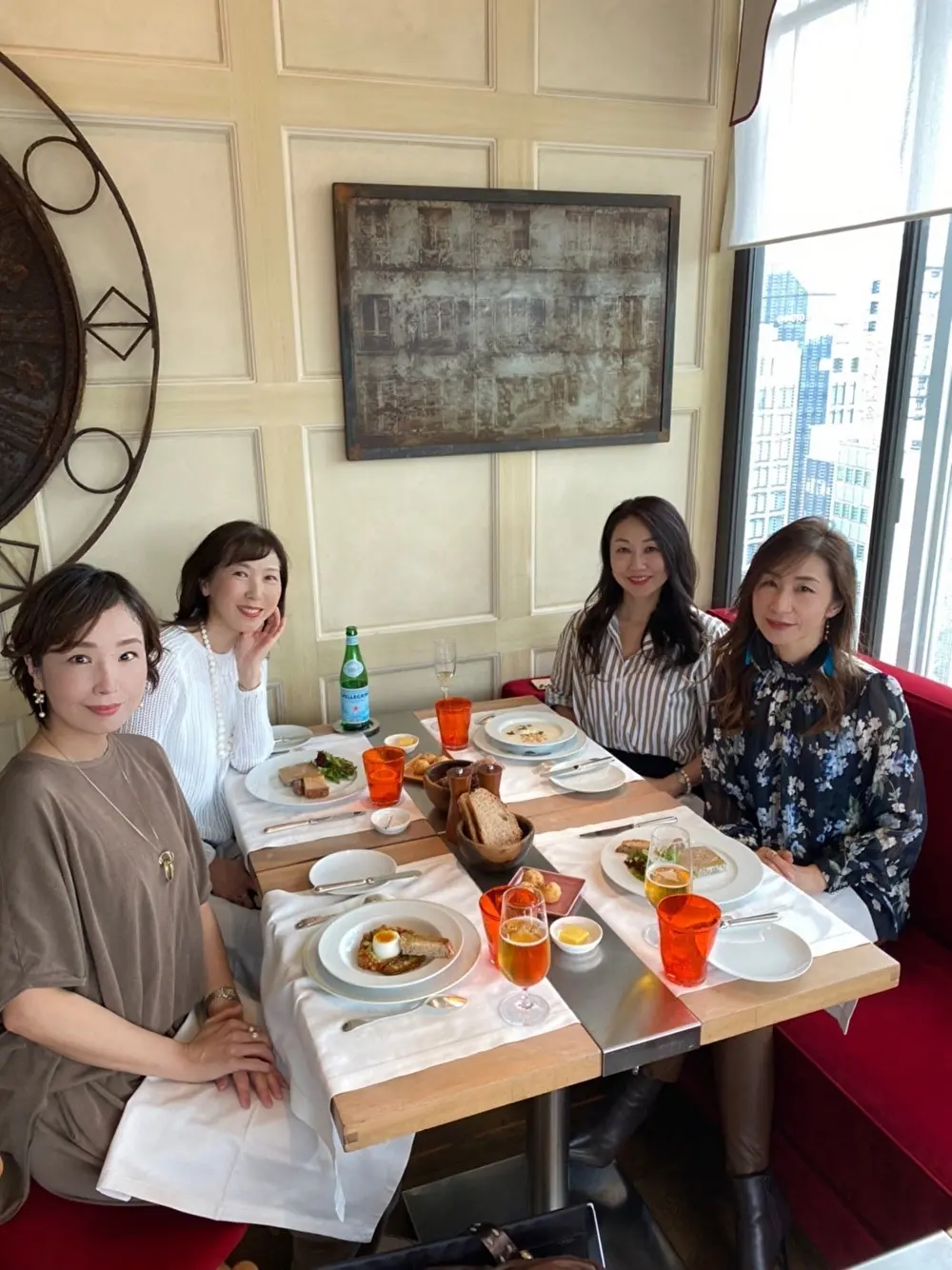 みんなで楽しいランチタイム！