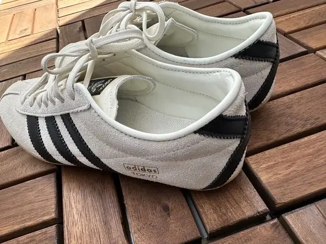 アディダス TOKYO２