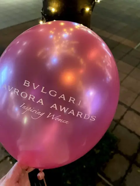 ブルガリ　アウローラ　アワード2022の風船