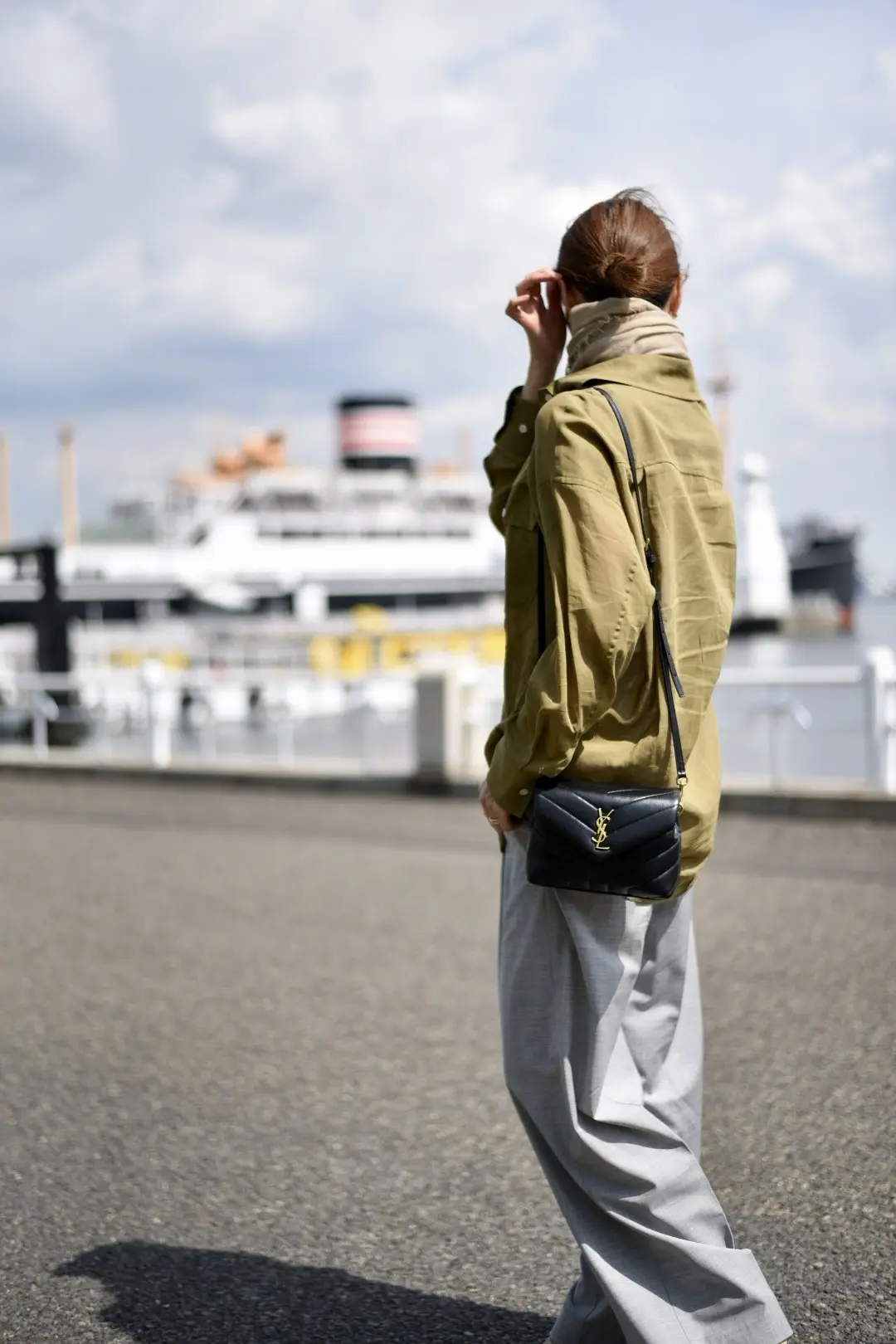 シアーシャツとワイドパンツで山下公園へ♪の画像_3