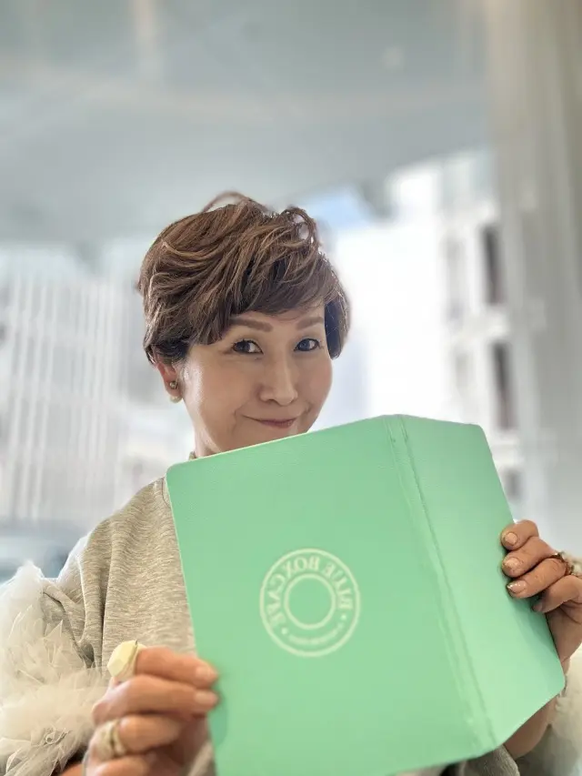 Tiffanyで朝食を🎵の画像_1