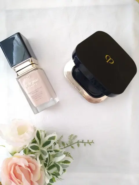 つや肌ファンデーション♪リキッドorクッの画像_1