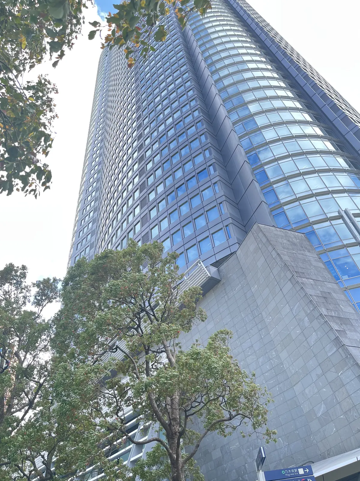 目白の後のお出かけシリーズ、今月は〝六本の画像_16