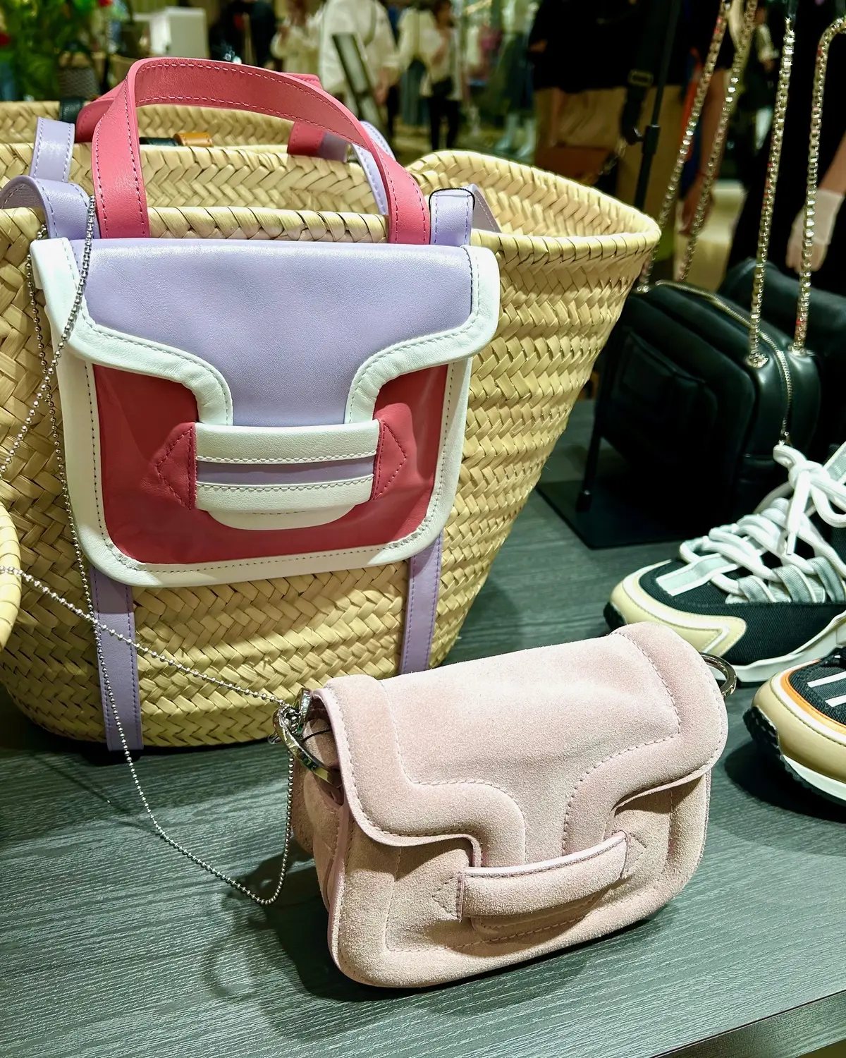 【ピエール アルディ】の素敵なコレクショの画像_17