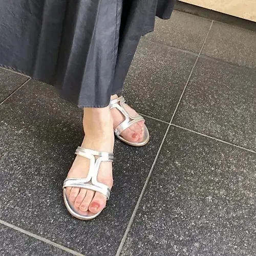 【50代に似合う洗練サンダル15選】このの画像_35