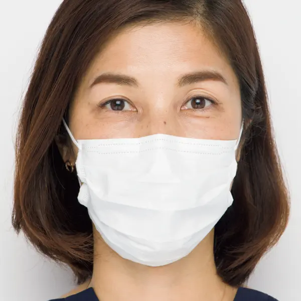 ファンデーションのみでマスクをすると、よりノイズが目立つ