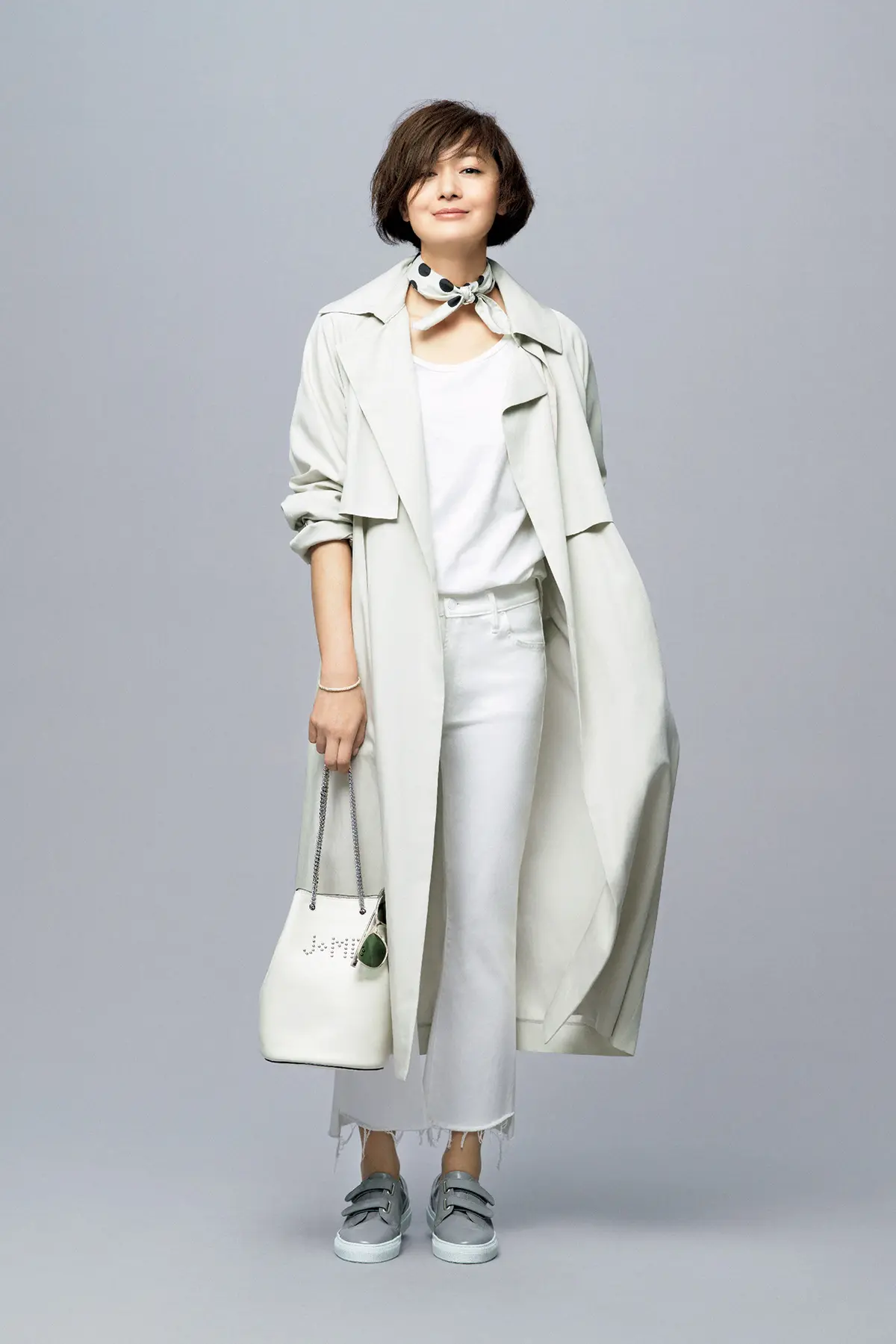 富岡佳子のおしゃれに効くスニーカースタイの画像_1