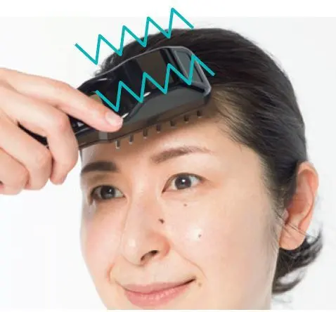 額は小刻みに揺らし、少しずつ位置を変え ながらマッサージ