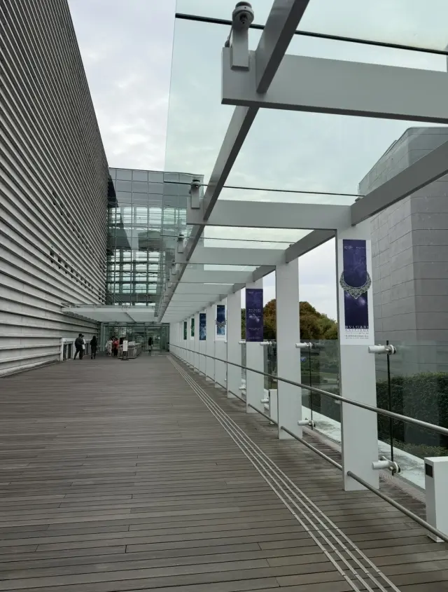 美術館に映画に芸術を楽しむ秋、乃木坂からの画像_2