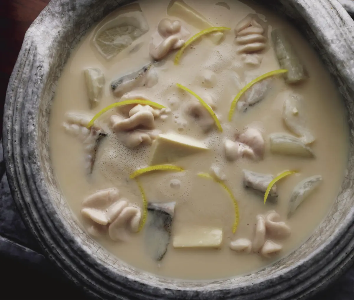 ごちそう鍋　タラと白子の酒粕鍋