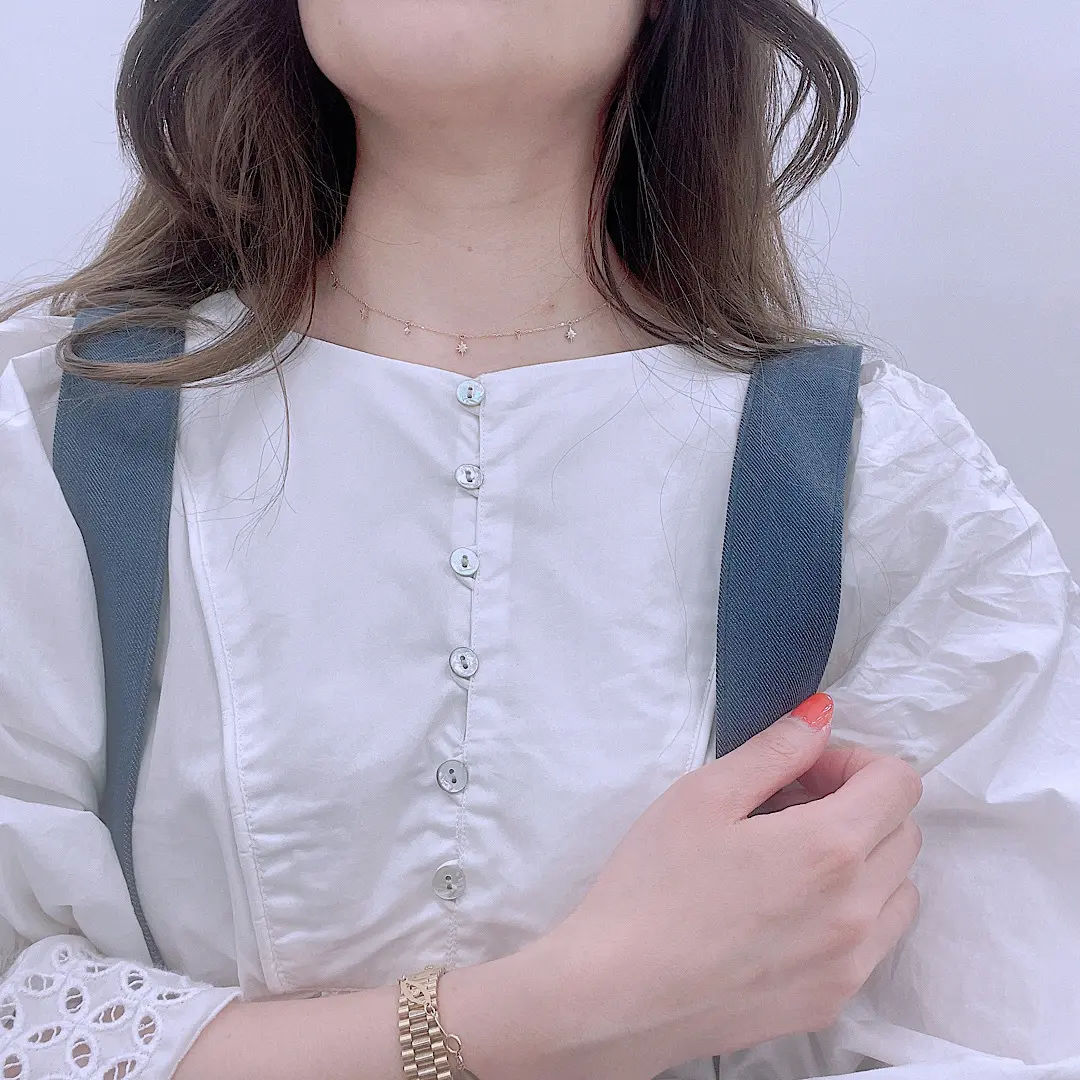 ゴールドのアクセサリー