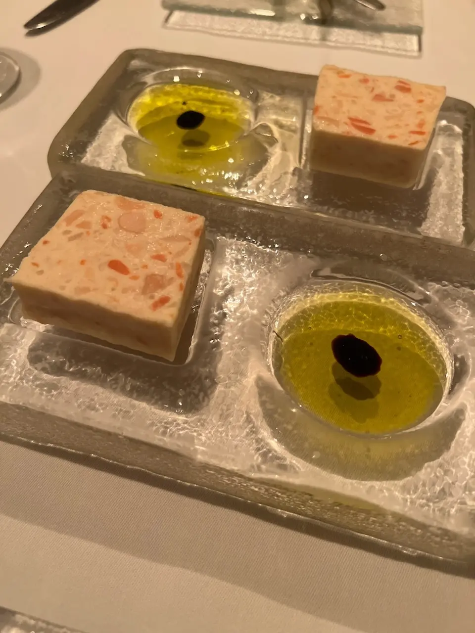 主役は一枚でサマになる前後2WAYブラウの画像_13