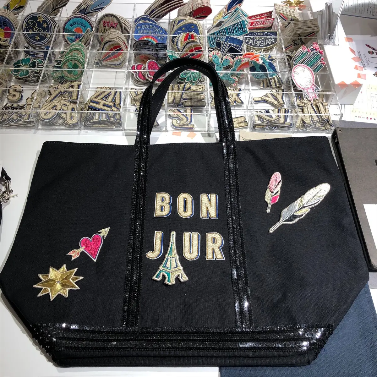 ヴァネッサブリューノのカスタマイズバッグの画像_1