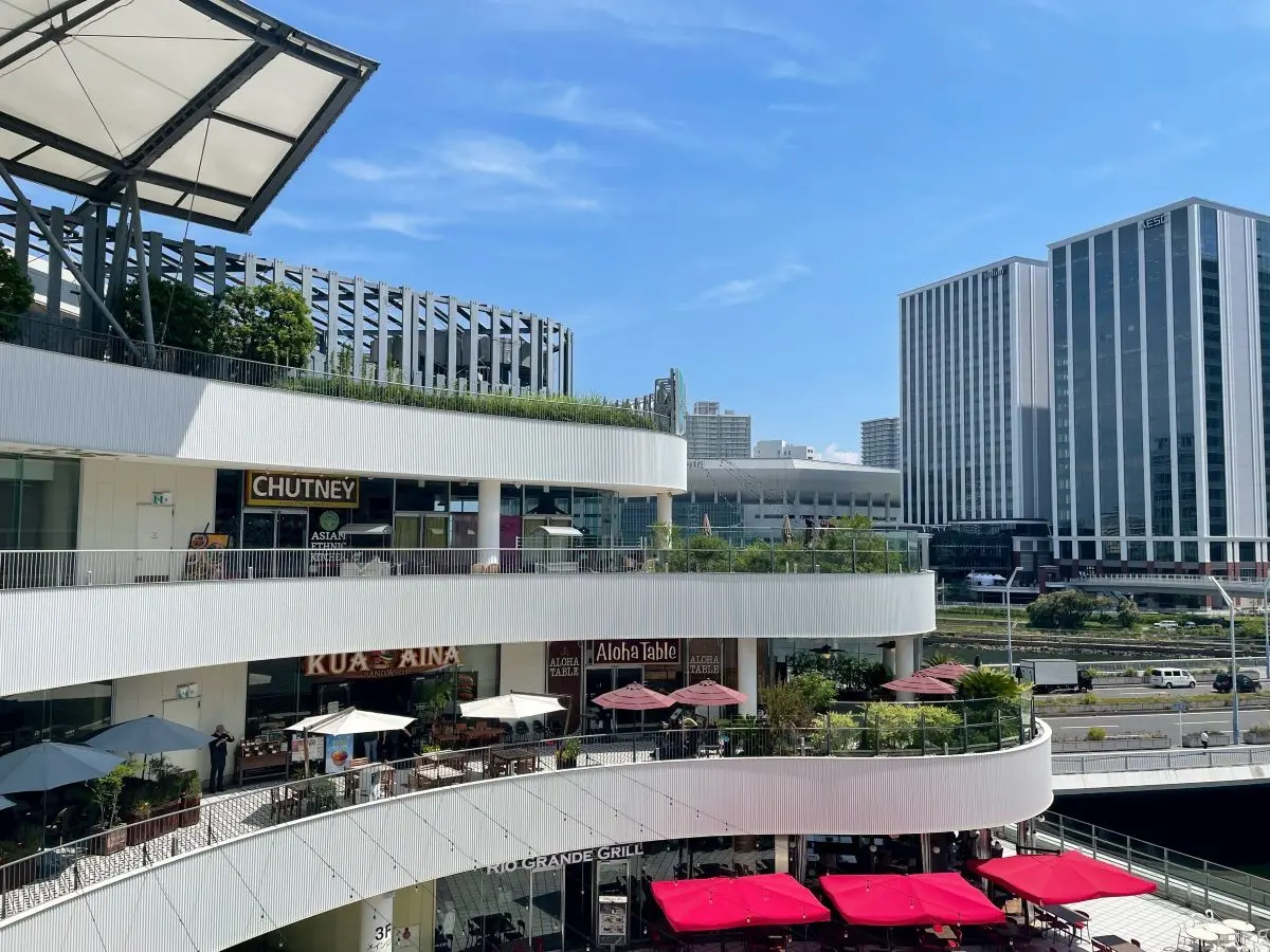 横浜ベイクオーター