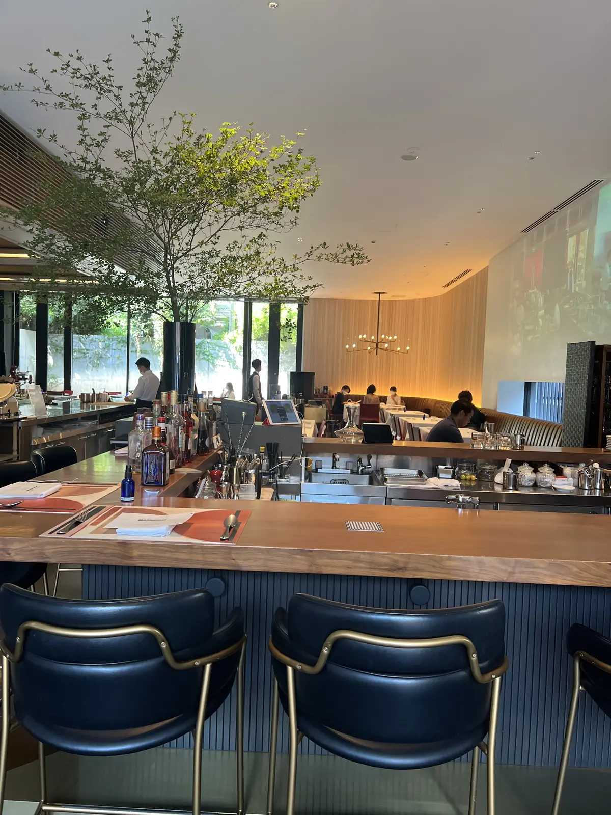 暑秋に大活躍のユニクロT＆ジレコーデ2選の画像_3