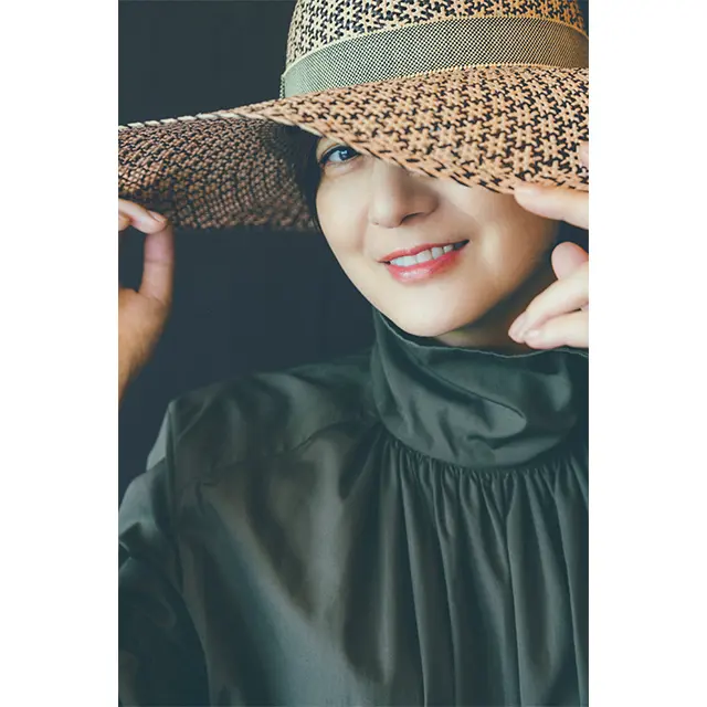 夏のプライべート・スタイルは、 ＂ナチュラルモダン＂に