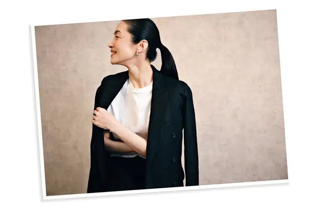 服よりメイクより、印象を語りだす「香り」