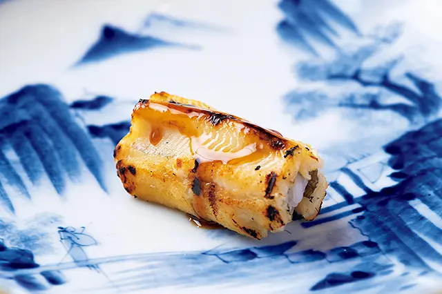 対馬の穴子。香ばしく、ふんわり した食感