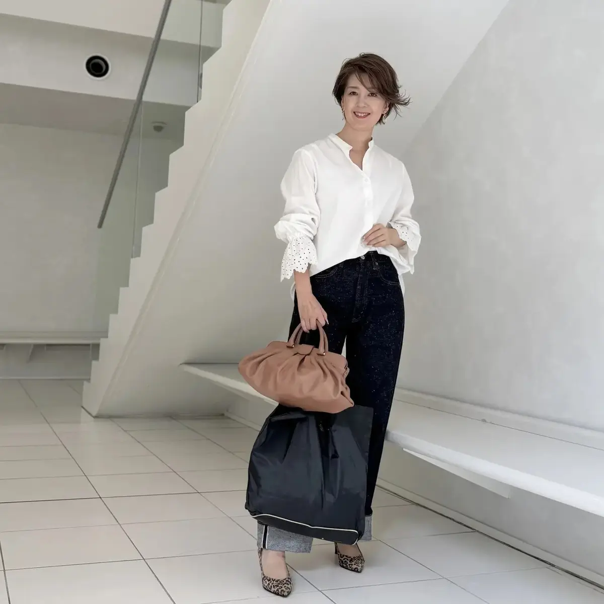 GU ブラウス愛用 エクラ華組  根本有加里さん