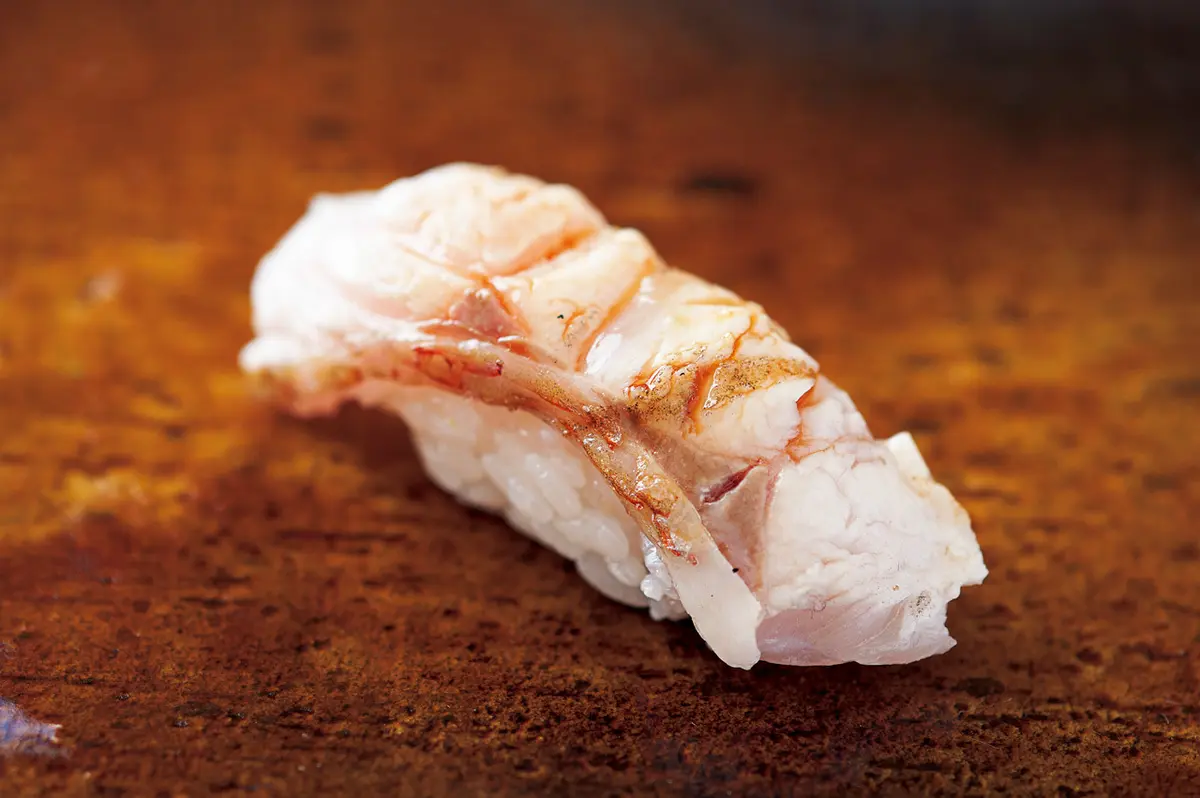 端正なお鮨に感動！ 円熟味を見せる名店のの画像_1