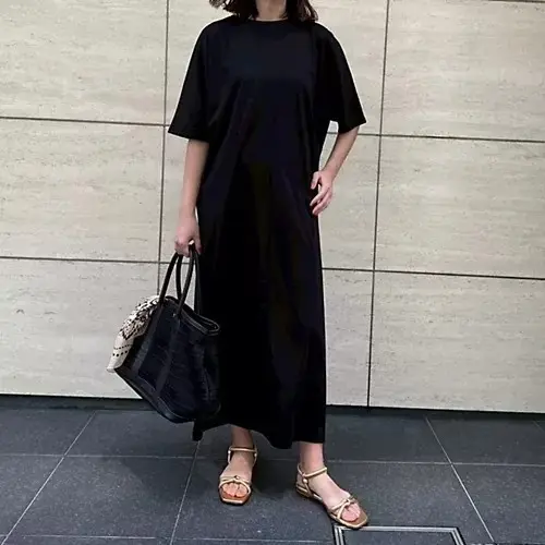 【50代 ファッション】気温35度に何をの画像_10