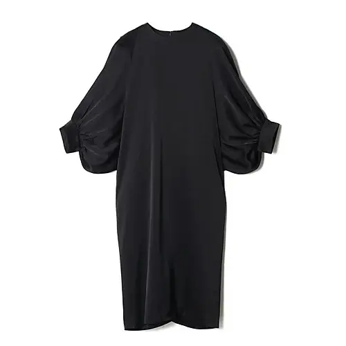 久しぶりの再会は、エレガントに装って！アの画像_5