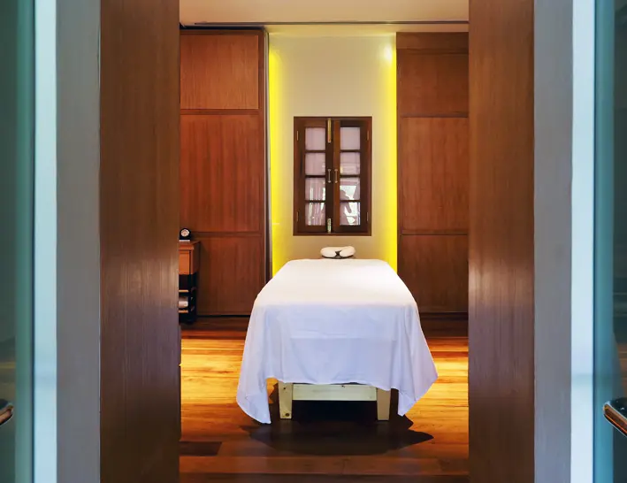 洗練された21世紀のラオ　コロニアル、アの画像_2