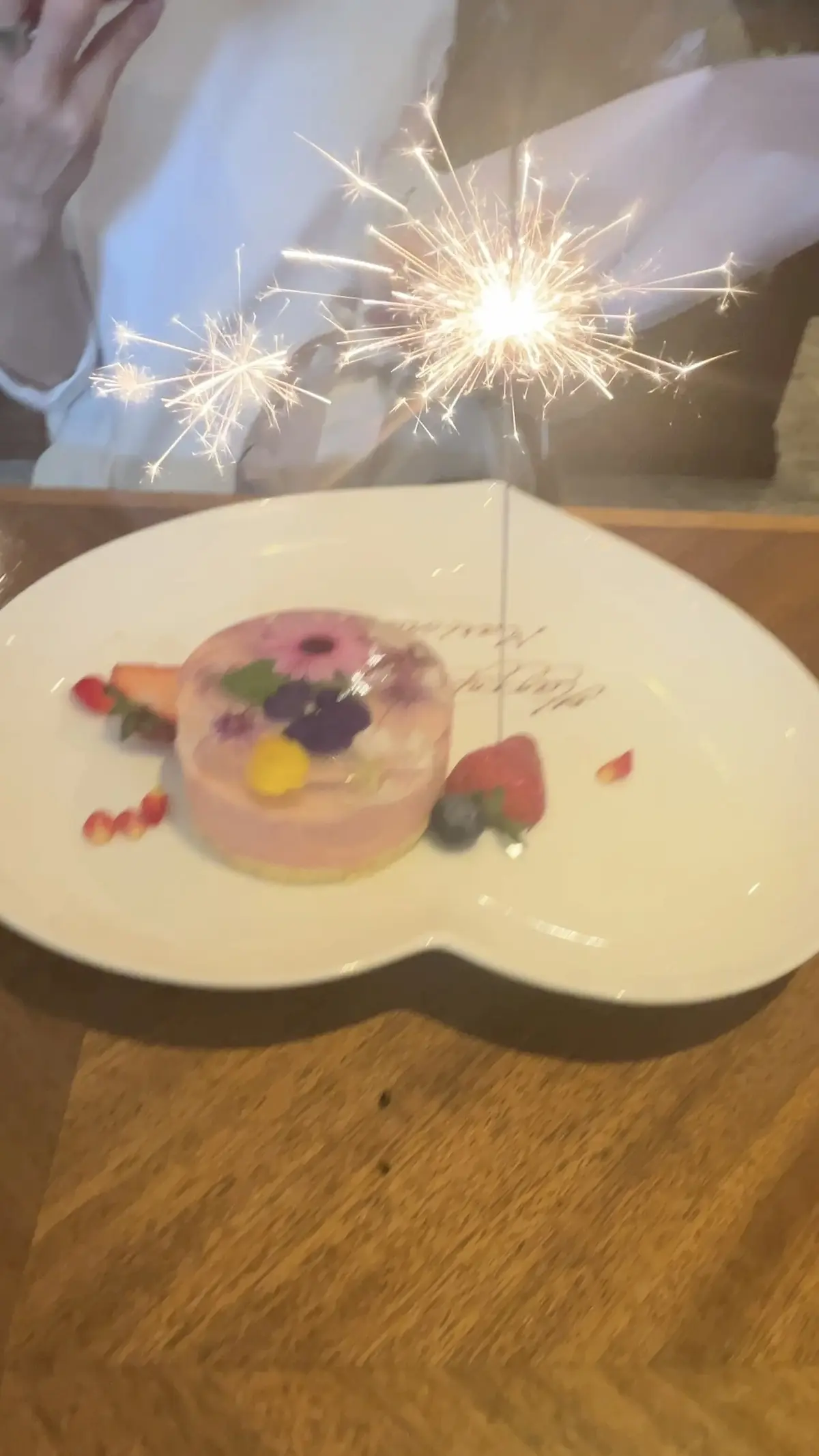 初夏コーデ☆パステルライムのワンピースでの画像_10