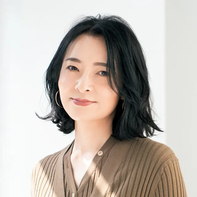 50代の髪型【ボブヘア】マンネリヘアから一新。扱いやすさと華やかさ、両方に効く！