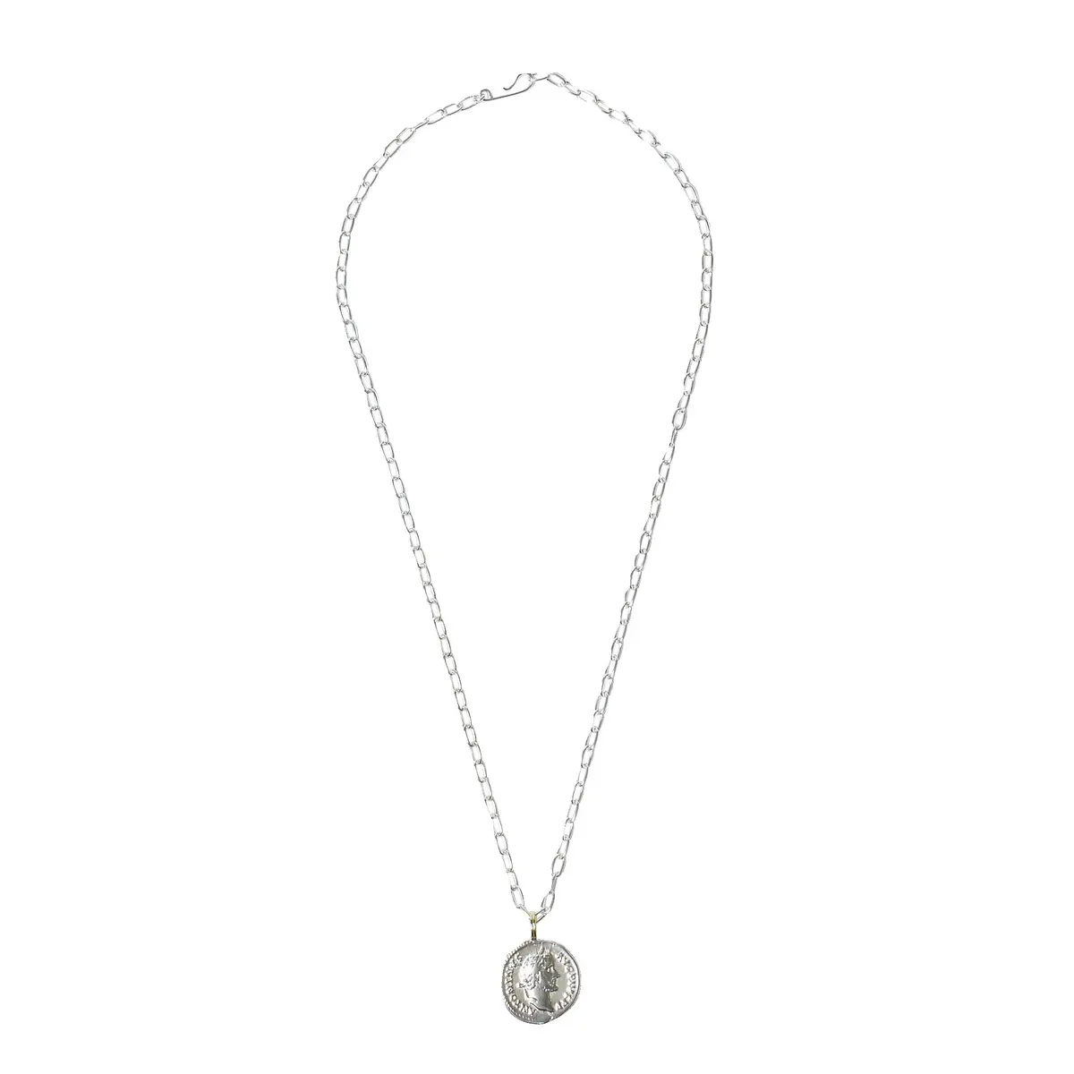 このしゃれ感で、大人のカジュアルが様になの画像_10