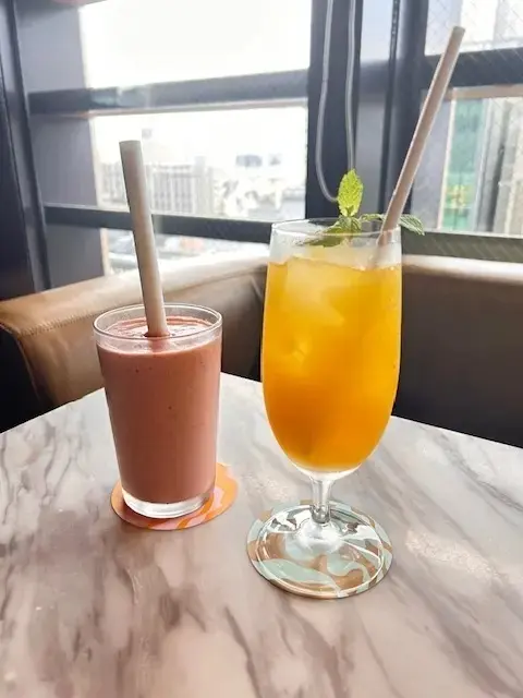 ストロベリー＆ココナッツスムージー