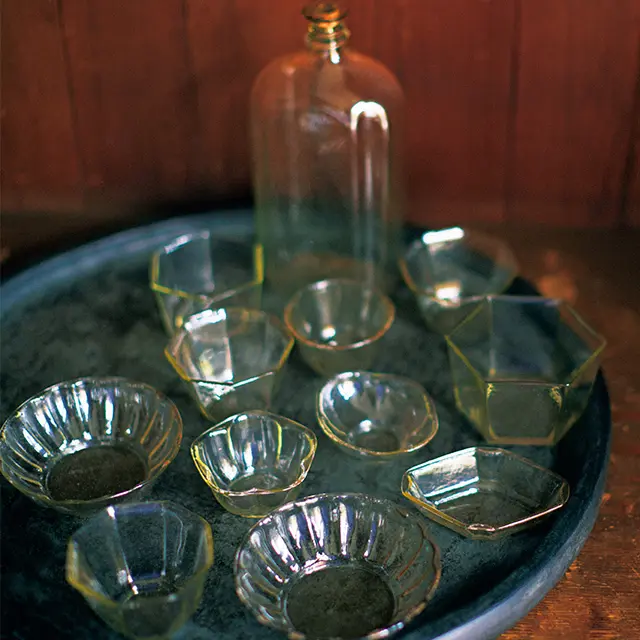 並べて使う、愛おしいガラス器