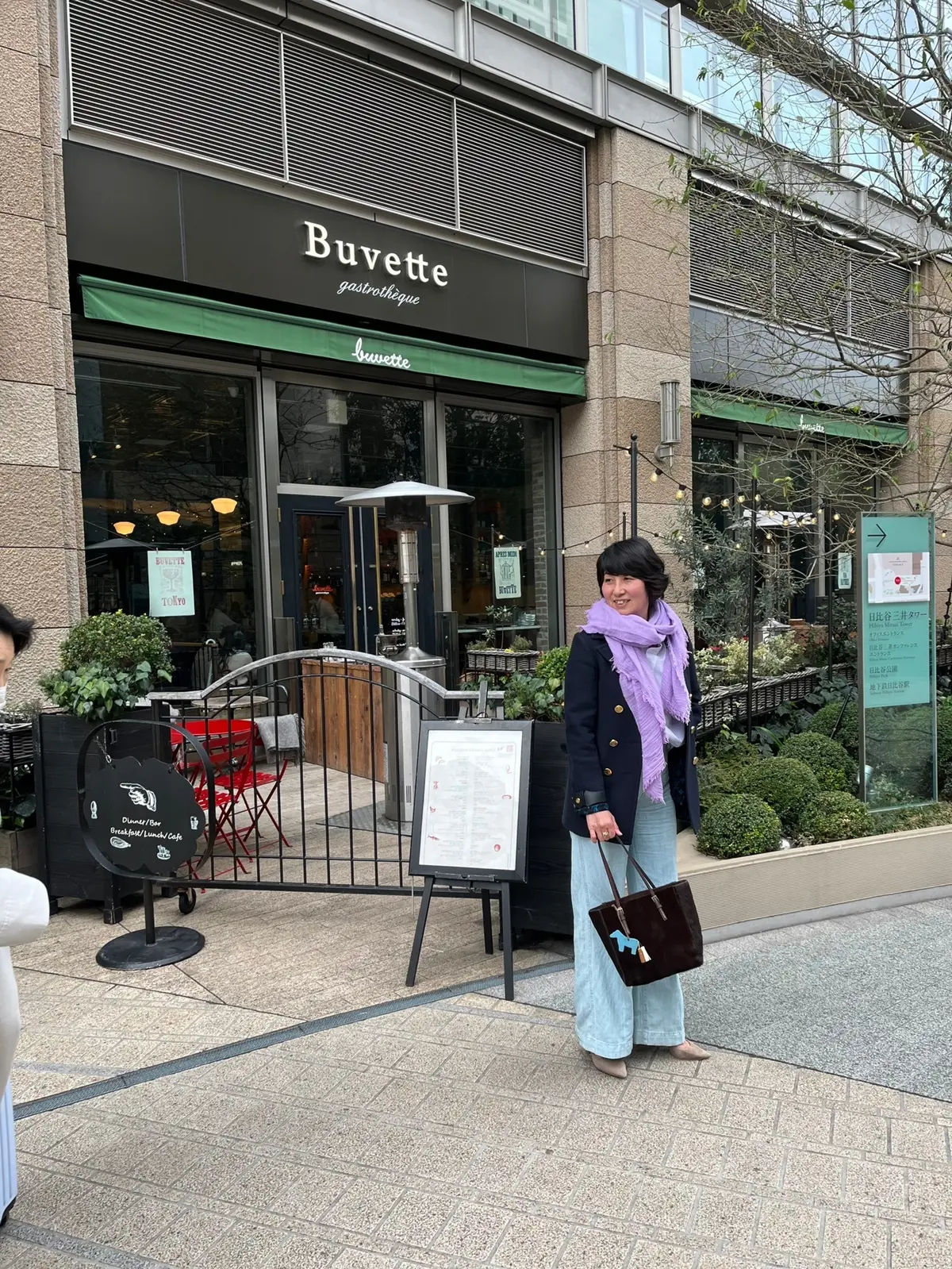 『白ブラウスで春のお出かけ♪』の画像_6