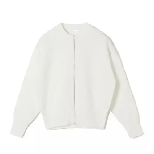 【50代 週末コーデ】動きやすくて映えるの画像_4