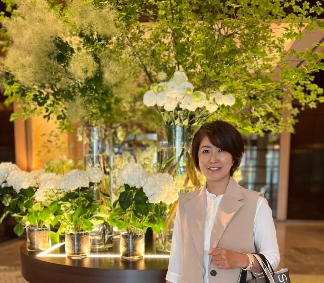 パレスホテル東京のテラス席でボリューム満の画像_5