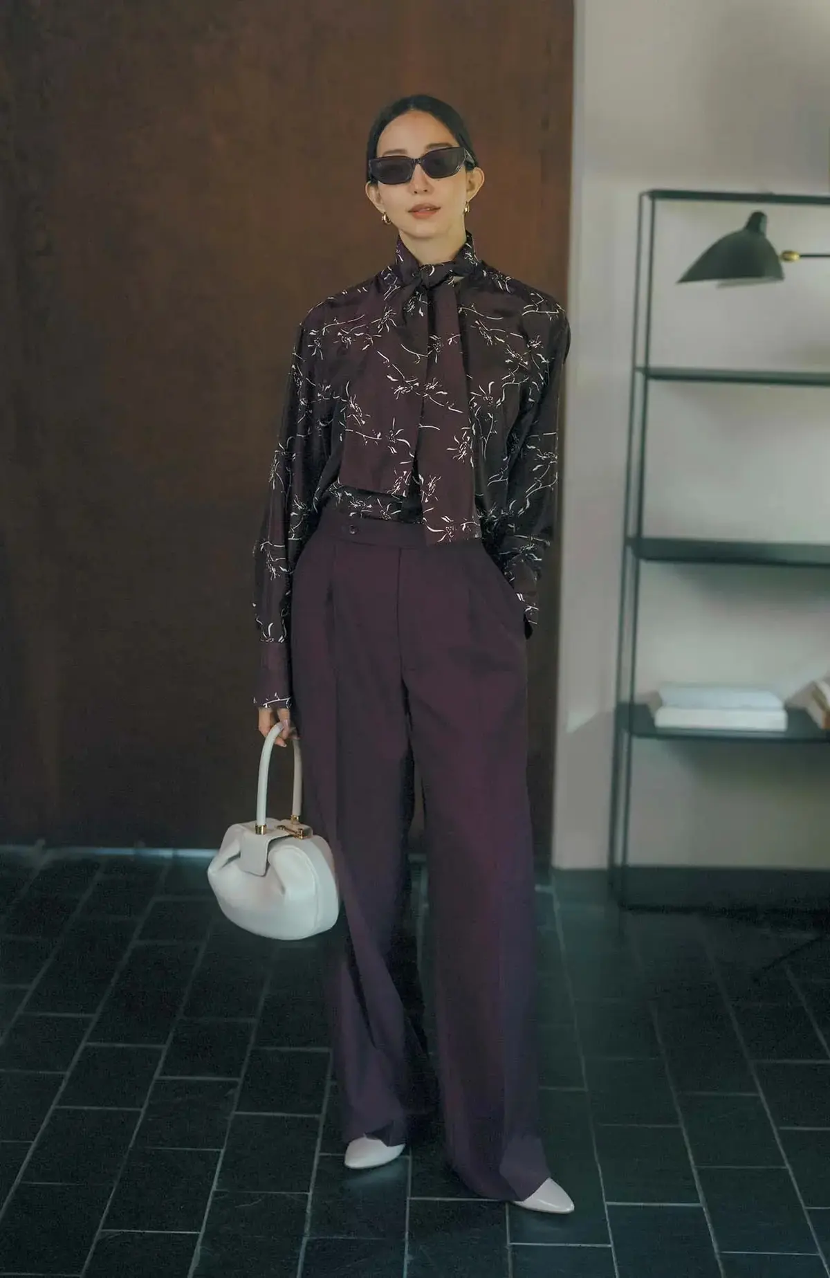 10月は何色を着るのがおしゃれ？50代をセンスよく見せるトレンドカラー別の秋コーデ