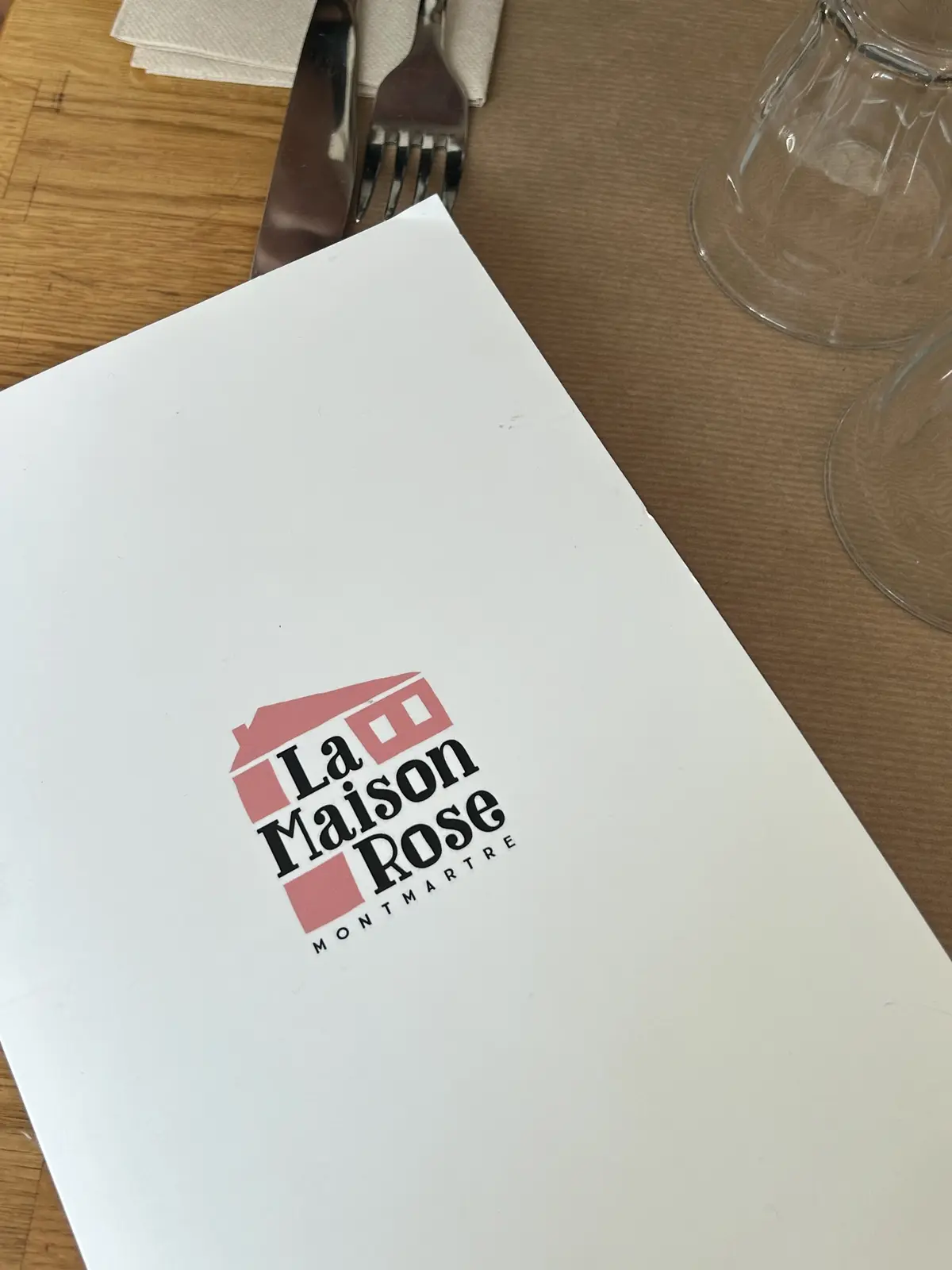 メゾンローズ　パリ旅行で絶対に行きたい10の場所