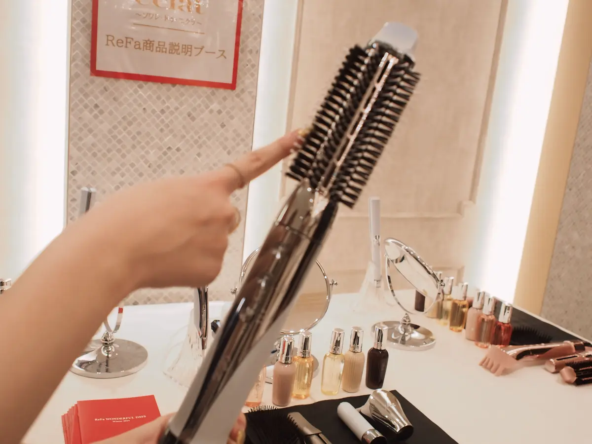 リファビューテック リセッター「カールブラシ」