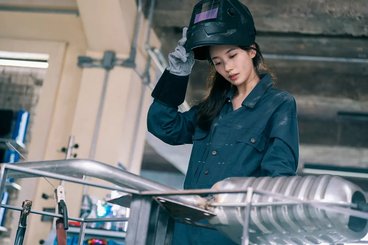 Netflixシリーズ「魔法のランプにお願い」　ガヨン役のスジ　場面写真