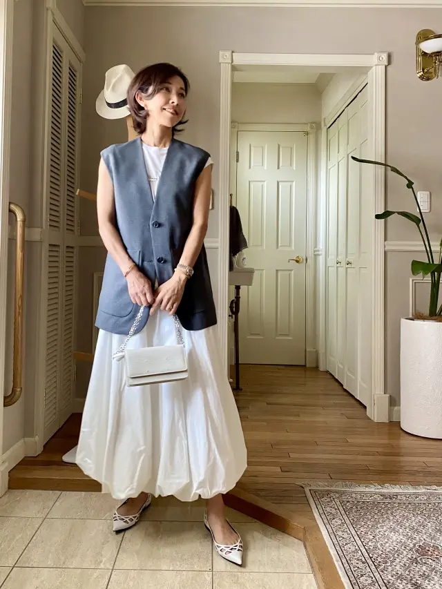 E by eclat 「深Vネックきれいの画像_4