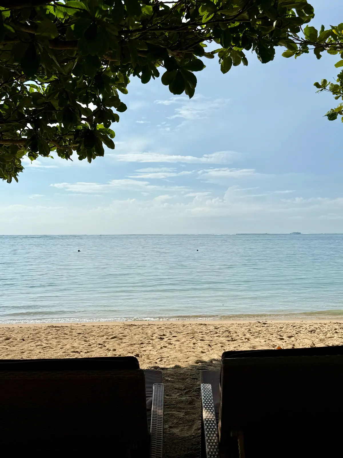 バリ島　サヌール　50代夫婦旅行　BALI 　プラマサヌールビーチホテル　PRAMA SANUR BEACH BALI　プライベートビーチ　サヌールビーチ　sanuru beach