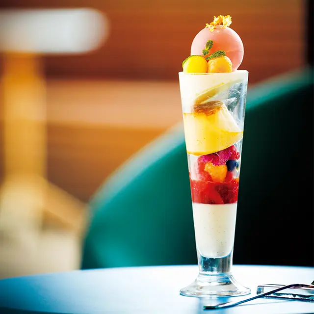 「W大阪 プリン ア ラ モード」￥2,270。