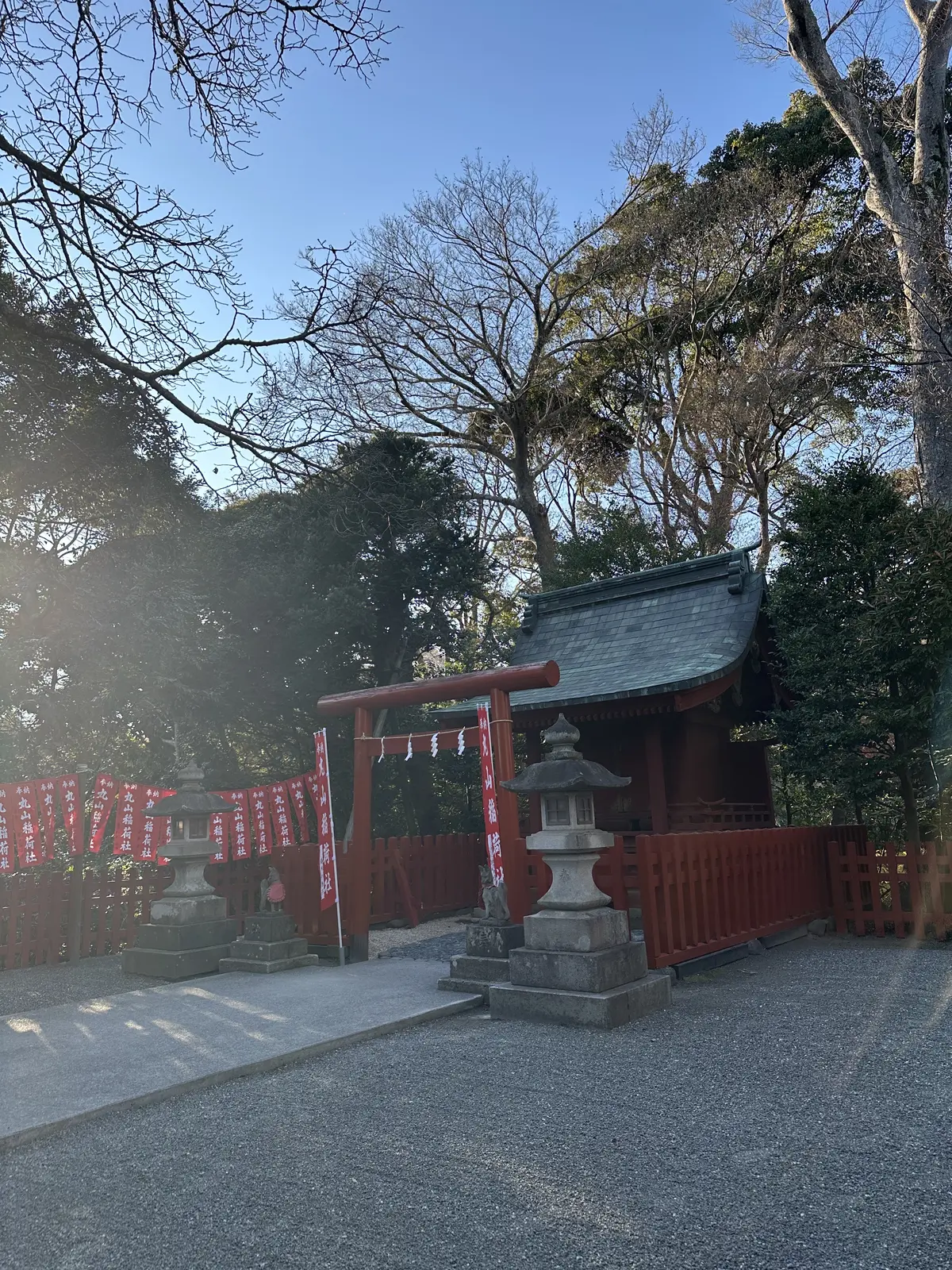 鶴岡八幡宮　丸山稲荷社　仕事運　商売繁盛　強運　パワースポット　初詣