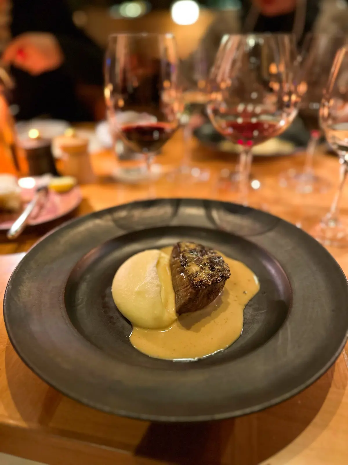 お着物を着てアンダーズ東京ホテルのワインの画像_11