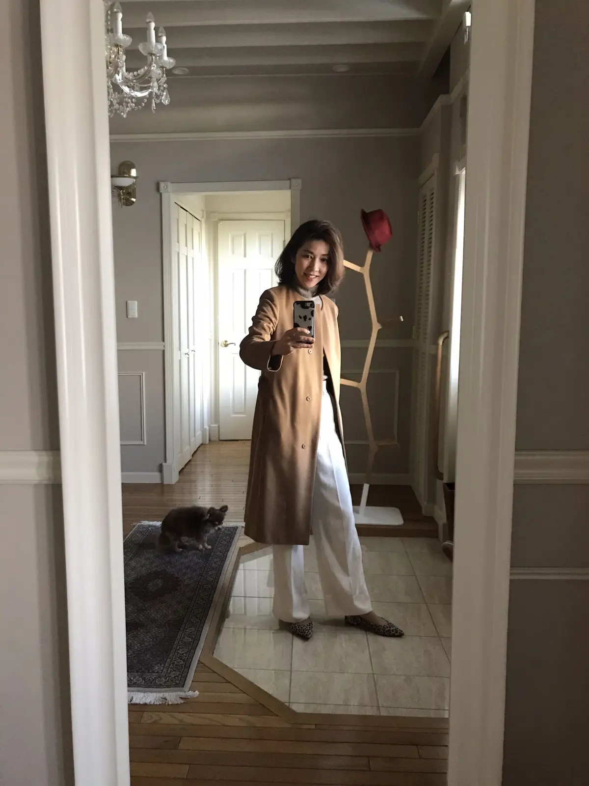 冬コーデは軽く暖かく！キャメルロングコーの画像_1