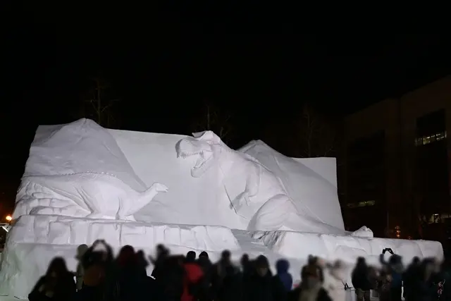 さっぽろ雪まつり大通り会場4丁目　STV広場