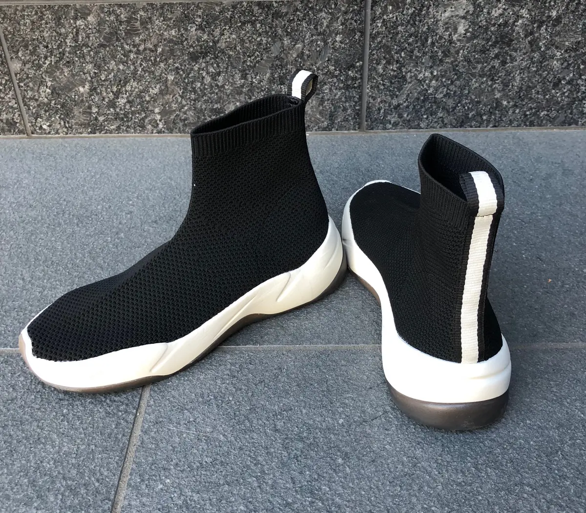 私の最近のスニーカー事情の画像_4