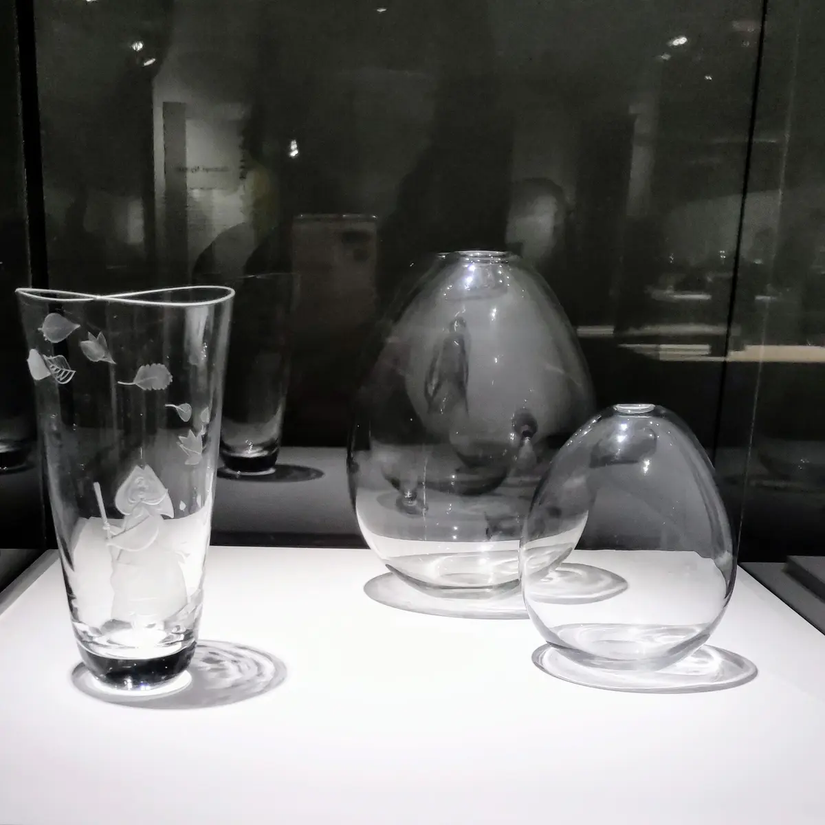 カイ・フランクの作品 掃く人