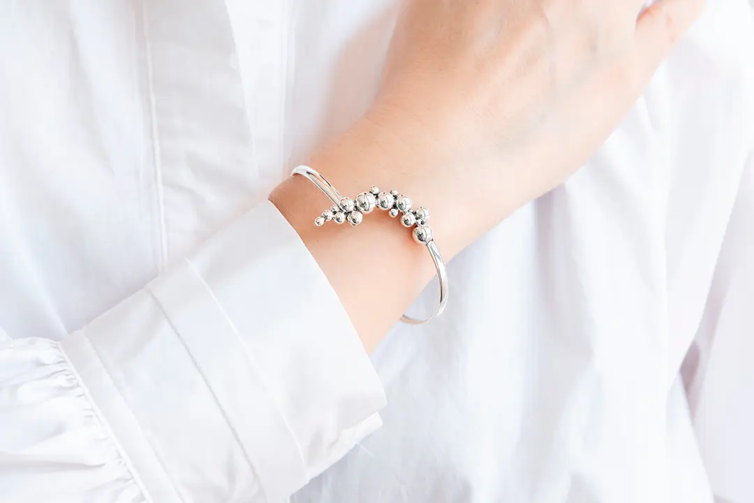 ムーンライト グレープ　バングル