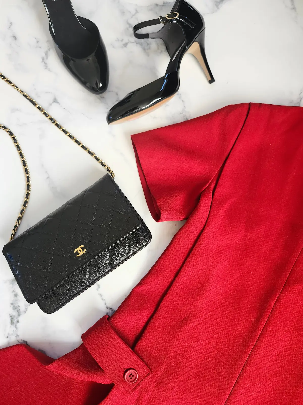 冬、パーティーファッション、パーティーコーデ、赤ワンピース、夜会、ソワレドゥエクラ、40代ファッション